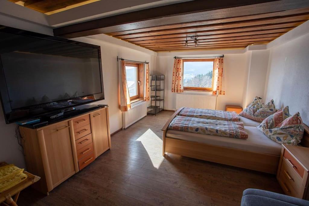 Wiednermichl - Urlaub In Den Weinbergen Krottendorf bei Ligist Esterno foto